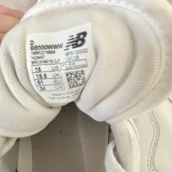 MENS NEW BALANCE WHITE BASKETBALL 650 R
DESIGN LOW TOP LACE UP SZ 16 - Picture 11 of 11